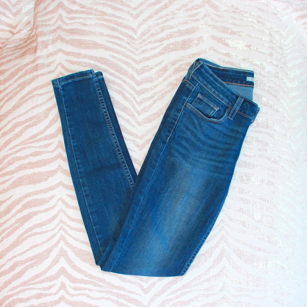 Levi's Skinny Jeans | Blue Jeans Size 25 - Picture 1 of 7